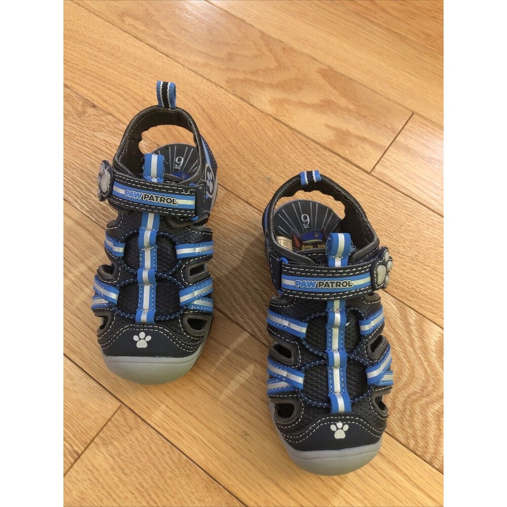 Paw Patrol Boys Play Sandal Adjustable Strap Light Up Soles Size 9 Blue & Gray